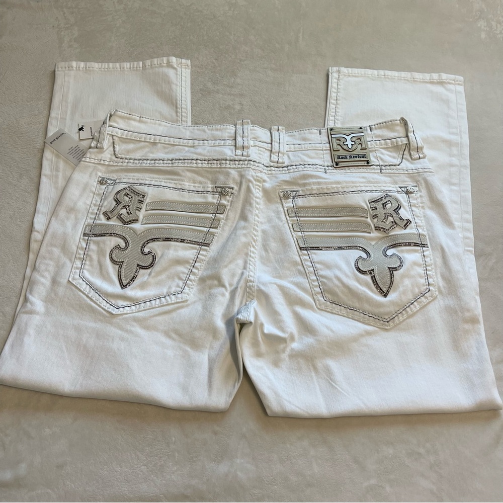NEW Rock Revival Jeans Size 42x32